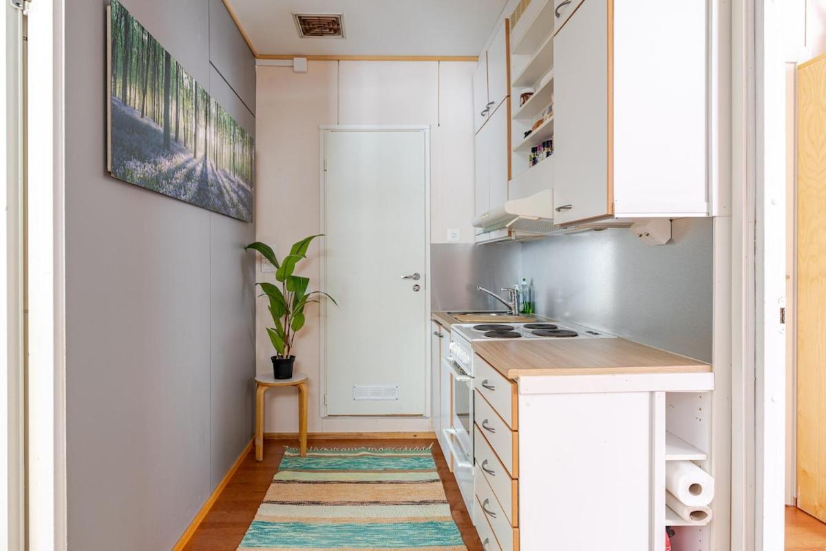 Bungalow House Flat In Rekola 33M2 Vantaa Extérieur photo